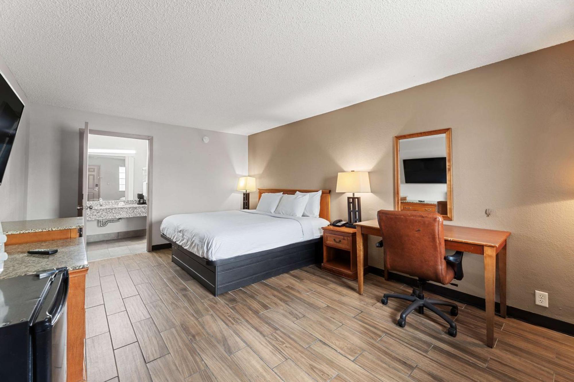 Americas Best Value Inn Fort Worth/Hurst Richland Hills Bagian luar foto